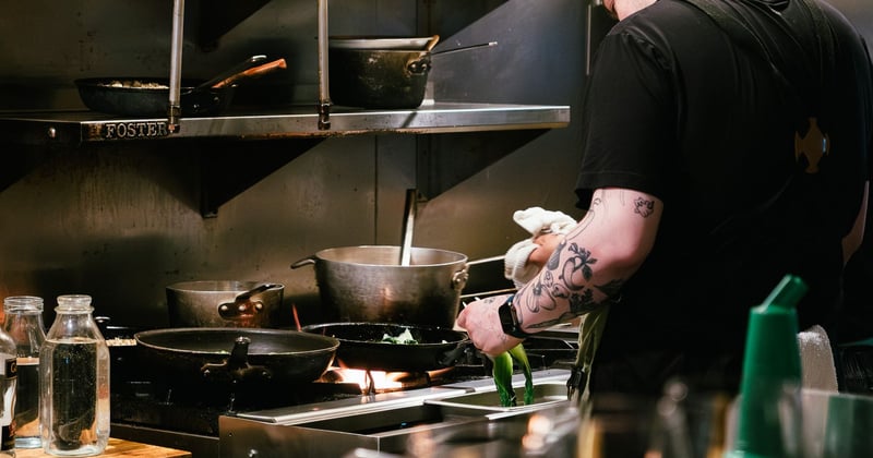 Pénurie de main-d'œuvre en restauration : 7 solutions qui marchent enfin